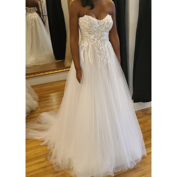 Madison James Strapless Wedding‎ Dress - Picture 1 of 9